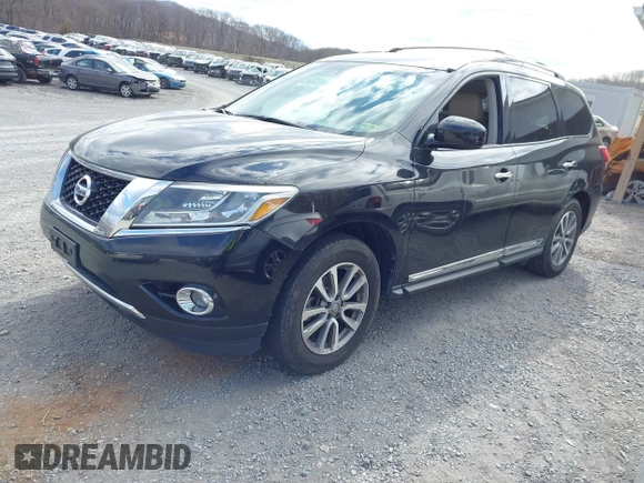 2013 Nissan Pathfinder SV with VIN 5N1AR2MM6DC608821, listed as a IAAI auction lot 41785879 with 219,959 mi miles. Bid and sale history available at carsss.com. Image 2.