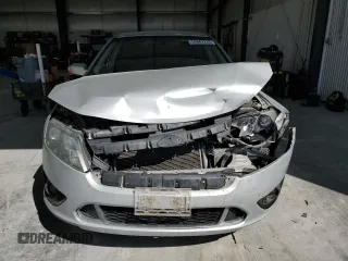 2010 Ford Fusion SE with VIN 3FAHP0HA4AR285577, listed as a Copart auction lot 52862235 with 201,879 mi miles and Salvage Title. Bid and sale history available at carsss.com. Image 5.