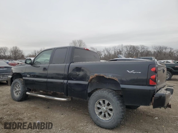 2003 Chevrolet Silverado SS z VIN 2GCEK19N931307065, wystawiony jako Copart lot #43430475 z przebiegiem 167 971 mil mil oraz Czysty tytuł • Clean title. Historia ofert i sprzedaży dostępna na DreamBid. Obrazek 2.