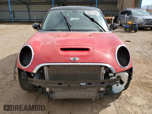 2012 MINI Hardtop S with VIN WMWSV3C58CTY25514, listed as a Copart auction lot 52571435 with 98,226 mi miles and Clean title. Bid and sale history available at DreamBid. Image 5.