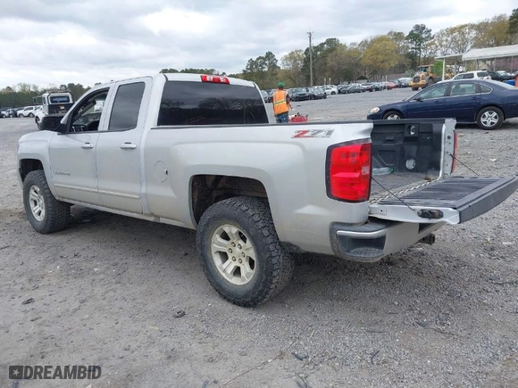 2016 Chevrolet Silverado 1500 LT with VIN 1GCVKRECXGZ104380, listed as a IAAI auction lot 41864168 with 164,889 mi miles. Bid and sale history available at carsss.com. Image 3.