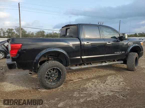 2017 Nissan Titan XD SV with VIN 1N6BA1F4XHN545902, listed as a Copart auction lot 78196694 with 160,942 mi miles and Clean Title. Bid and sale history available at carsss.com. Image 3.