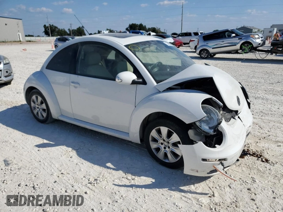 2009 Volkswagen Beetle S с VIN 3VWRW31C79M505010, выставлен на аукционе Copart как лот 73480374 с пробегом 111 349 миль миль и Списание • Salvage title. История ставок и продаж доступна на DreamBid. Изображение 4.