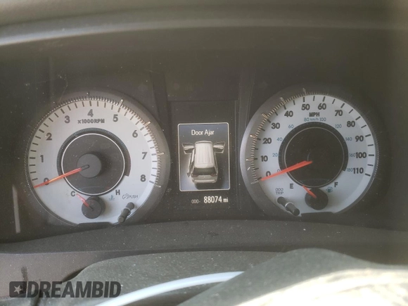 2016 Toyota Sienna SE with VIN 5TDXK3DC9GS724520, listed as a Copart auction lot 51005185 with 88,074 mi miles and Salvage title. Bid and sale history available at DreamBid. Image 9.