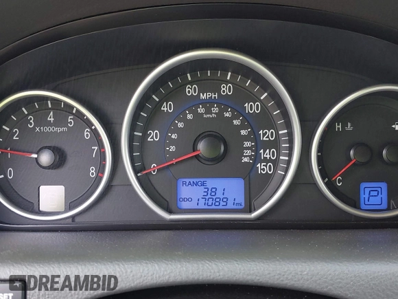 2012 Hyundai Veracruz Limited with VIN KM8NU4CC8CU187326, listed as a IAAI auction lot 42309747 with 180,000 mi miles and . Bid and sale history available at DreamBid. Image 7.