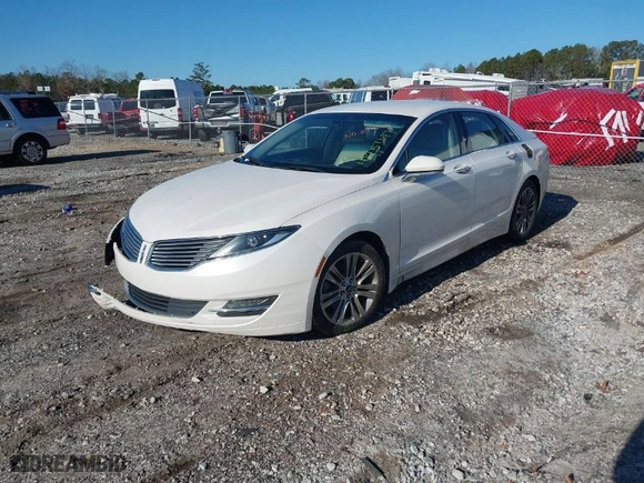 2016 Lincoln MKZ with VIN 3LN6L2G97GR627074, listed as a IAAI auction lot 41257387 with 211,724 mi miles. Bid and sale history available at carsss.com. Image 2.