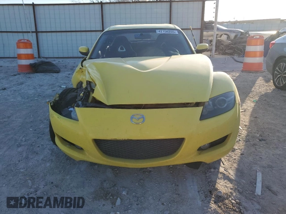 2004 Mazda RX-8 z VIN JM1FE17N640115680, wystawiony jako Copart lot #42156205 z przebiegiem 133 558 mil mil oraz Szkoda całkowita • Salvage title. Historia ofert i sprzedaży dostępna na DreamBid. Obrazek 5.