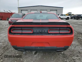 2017 Dodge Challenger SXT Plus z VIN 2C3CDZAG6HH532057, wystawiony jako Copart lot #45400235 z przebiegiem 101 808 mil mil oraz Szkoda całkowita • Salvage title. Historia ofert i sprzedaży dostępna na DreamBid. Obrazek 6.