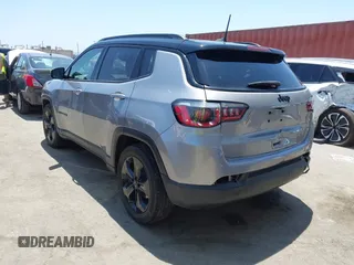 2019 Jeep Compass Latitude with VIN 3C4NJCBBXKT613848, listed as a IAAI auction lot 42598962 with 47,550 mi miles and . Bid and sale history available at DreamBid. Image 3.