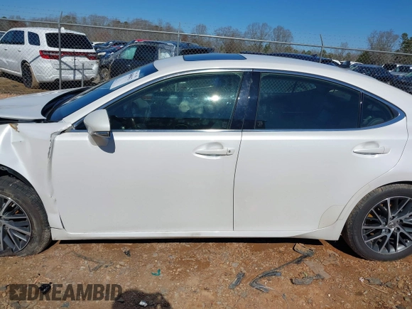 2016 Lexus ES 330 z VIN JTHBK1GGXG2222439, wystawiony jako IAAI lot #41599032 z przebiegiem 93 804 mil mil oraz . Historia ofert i sprzedaży dostępna na DreamBid. Obrazek 13.