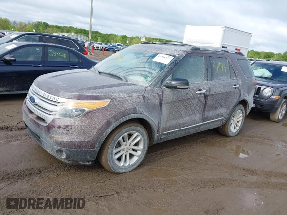 2011 Ford Explorer XLT z VIN 1FMHK8D80BGA76237, wystawiony jako IAAI lot #42331477 z przebiegiem 212 158 mil mil oraz . Historia ofert i sprzedaży dostępna na DreamBid. Obrazek 2.