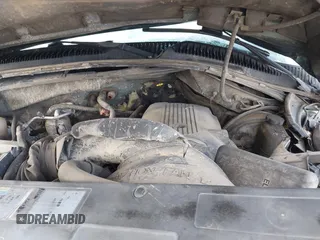 2002 GMC Sierra 1500 SLE z VIN 2GTEC19V121150546, wystawiony jako IAAI lot #40974798 z przebiegiem Nie podano mil oraz . Historia ofert i sprzedaży dostępna na DreamBid. Obrazek 10.