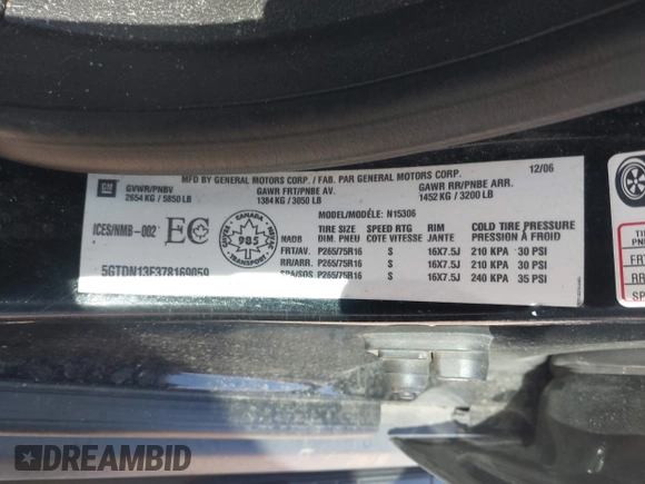 2007 Hummer H3 SUV with VIN 5GTDN13E378169059, listed as a IAAI auction lot 42201940 with 150,487 mi miles. Bid and sale history available at carsss.com. Image 9.