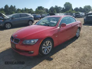 2012 BMW 3 Series 328i z VIN WBADW3C53CE823227, wystawiony jako Copart lot #62693515 z przebiegiem 100 514 mil mil oraz Szkoda całkowita • Salvage title. Historia ofert i sprzedaży dostępna na DreamBid. Obrazek 1.