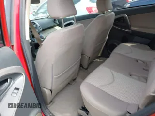 2006 Toyota RAV4 with VIN JTMZD33V966009113, listed as a IAAI auction lot 41770759 with 88,953 mi miles. Bid and sale history available at carsss.com. Image 8.