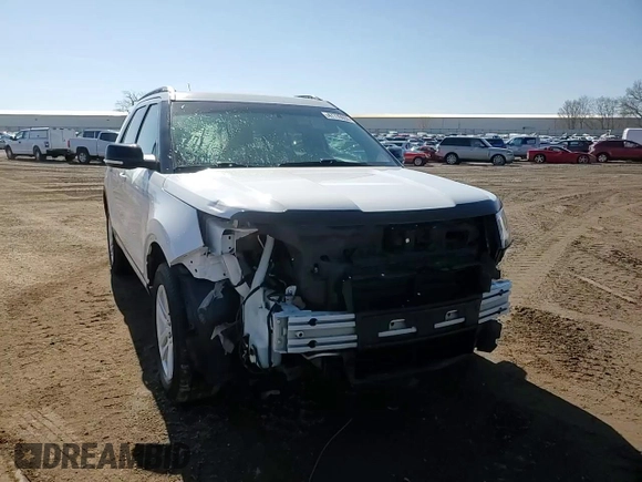 2018 Ford Explorer XLT with VIN 1FM5K8D87JGA29756, listed as a Copart auction lot 47776055 with 56,506 mi miles and Clean Title. Bid and sale history available at DreamBid. Image 15.