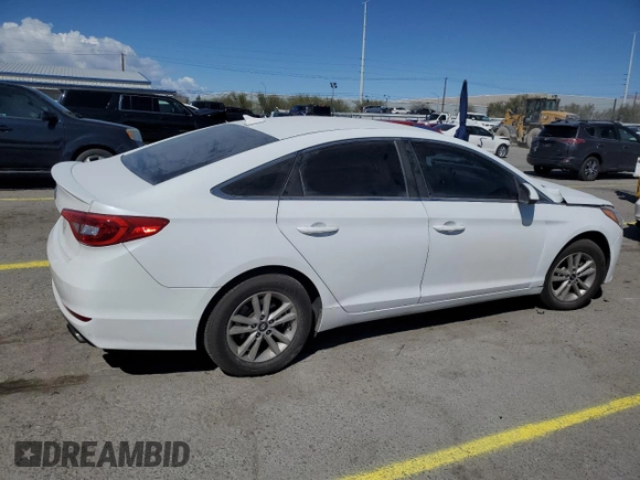 2015 Hyundai Sonata SE z VIN 5NPE24AF9FH250181, wystawiony jako Copart lot #51428235 z przebiegiem 120 251 mil mil oraz Szkoda całkowita • Salvage title. Historia ofert i sprzedaży dostępna na DreamBid. Obrazek 3.