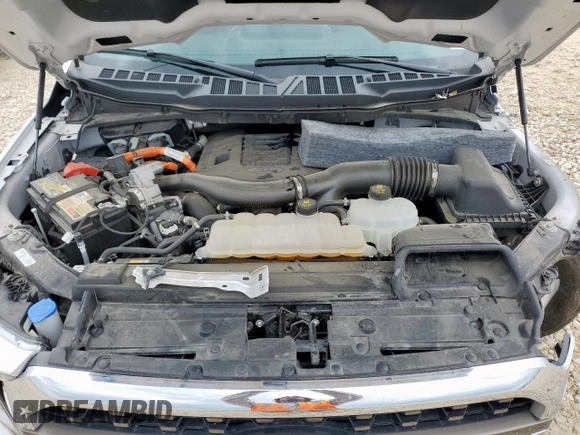 2023 Ford F-150 XL with VIN 1FTFW1ED6PFC00883, listed as a Copart auction lot 60438105 with 27,640 mi miles and Salvage title. Bid and sale history available at DreamBid. Image 11.