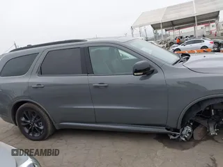 2023 Dodge Durango GT Plus z VIN 1C4RDHDG5PC675336, wystawiony jako IAAI lot #42277960 z przebiegiem 7 673 mil mil oraz . Historia ofert i sprzedaży dostępna na DreamBid. Obrazek 14.