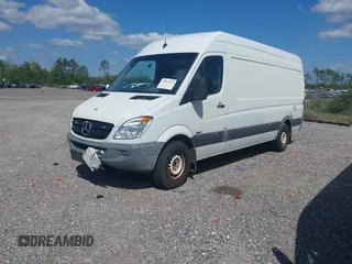 2011 Mercedes-Benz Sprinter Cargo with VIN WD3PE8CBXB5592597, listed as a IAAI auction lot 41963313 with 490,059 mi miles. Bid and sale history available at carsss.com. Image 18.