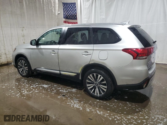 2020 Mitsubishi Outlander ES with VIN JA4AD2A38LZ011044, listed as a Copart auction lot 52921535 with 45,781 mi miles and Salvage Title. Bid and sale history available at carsss.com. Image 2.