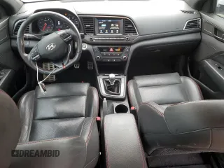 2017 Hyundai Elantra Sport с VIN KMHD04LBXHU333439, выставлен на аукционе Copart как лот 50552165 с пробегом 127 386 миль миль и Списание • Salvage title. История ставок и продаж доступна на DreamBid. Изображение 8.