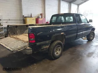 1995 Dodge Ram 1500 with VIN 3B7HF13Y6SM142040, listed as a IAAI auction lot 41737628 with 152,582 mi miles. Bid and sale history available at carsss.com. Image 4.
