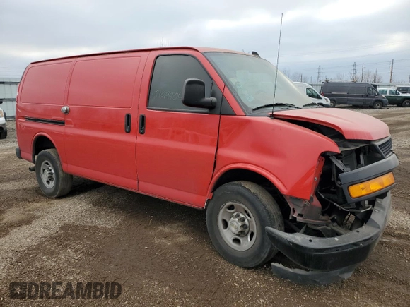 2020 Chevrolet Express Cargo Van with VIN 1GCWGAFP7L1275105, listed as a Copart auction lot 81999044 with 0 mi miles and Salvage Title. Bid and sale history available at carsss.com. Image 4.