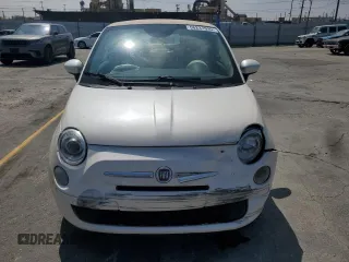 2015 FIAT 500 Pop z VIN 3C3CFFDR6FT520064, wystawiony jako Copart lot #56237695 z przebiegiem 78 648 mil mil oraz Szkody całkowita. Historia ofert i sprzedaży dostępna na DreamBid. Obrazek 5.