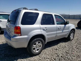 2006 Ford Escape Limited with VIN 1FMCU94196KC25387, listed as a Copart auction lot 56241595 with 136,187 mi miles and Clean title. Bid and sale history available at DreamBid. Image 3.