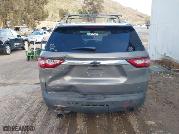 2018 Chevrolet Traverse LT Leather with VIN 1GNERHKW7JJ109487, listed as a IAAI auction lot 41583909 with 138,836 mi miles. Bid and sale history available at carsss.com. Image 16.