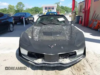 2019 Chevrolet Corvette Z06 3LZ with VIN 1G1YU2D67K5601664, listed as a IAAI auction lot 41923120 with 2,216 mi miles. Bid and sale history available at carsss.com. Image 6.
