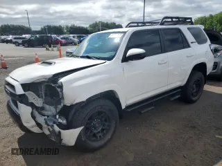 2019 Toyota 4Runner SR5 с VIN JTEBU5JR1K5616993, выставлен на аукционе Copart как лот 57294975 с пробегом 91 539 миль миль и Списание • Salvage title. История ставок и продаж доступна на DreamBid. Изображение 1.