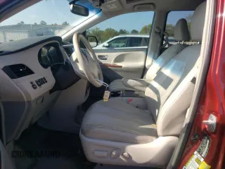 2013 Toyota Sienna XLE with VIN 5TDDK3DC5DS065463, listed as a Copart auction lot 50648205 with 112,779 mi miles and Salvage Title. Bid and sale history available at DreamBid. Image 7.