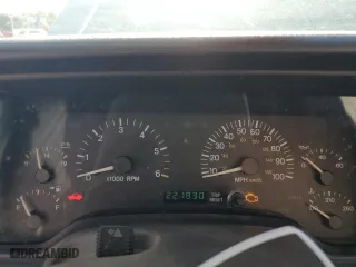 2000 Jeep Cherokee Police with VIN 1J4FF48S6YL115440, listed as a Copart auction lot 80316044 with 221,830 mi miles and Salvage Title. Bid and sale history available at carsss.com. Image 9.