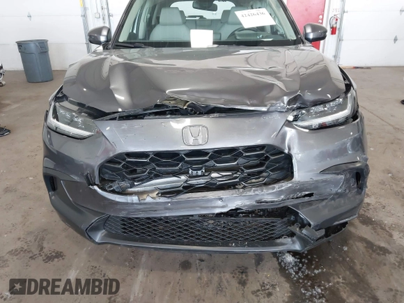 2024 Honda HR-V LX with VIN 3CZRZ2H38RM755554, listed as a IAAI auction lot 42426436 with 3,881 mi miles and . Bid and sale history available at DreamBid. Image 6.