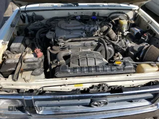 1993 Toyota Pickup DLX z VIN JT4VN13D3P5125406, wystawiony jako Copart lot #75011624 z przebiegiem 152 663 mil mil oraz Szkoda całkowita • Salvage title. Historia ofert i sprzedaży dostępna na DreamBid. Obrazek 11.