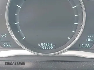 2015 Volvo XC60 T6 Premier Plus с VIN YV4902RC4F2582520, выставлен на аукционе IAAI как лот 42421517 с пробегом 163 699 миль миль и . История ставок и продаж доступна на DreamBid. Изображение 15.