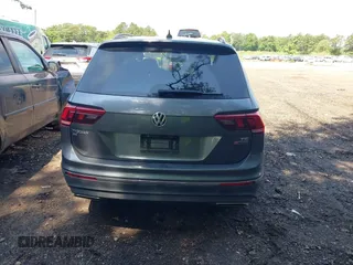 2018 Volkswagen Tiguan SEL with VIN 3VV2B7AXXJM020392, listed as a IAAI auction lot 42646948 with 58,685 mi miles and . Bid and sale history available at DreamBid. Image 16.