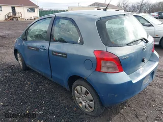 2008 Toyota Yaris with VIN JTDJT923485170416, listed as a IAAI auction lot 41988703 with 999,999 mi miles. Bid and sale history available at carsss.com. Image 3.