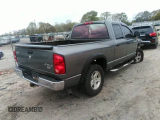 2007 Dodge 1500 ST with VIN 1D7HU18P77J507583, listed as a IAAI auction lot 41921725 with 239,930 mi miles and . Bid and sale history available at carsss.com. Image 4.