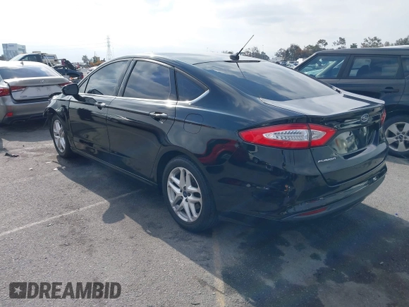 2016 Ford Fusion SE with VIN 3FA6P0H72GR331685, listed as a IAAI auction lot 42021509 with 149,977 mi miles. Bid and sale history available at carsss.com. Image 3.