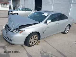 2008 Lexus ES 350 with VIN JTHBJ46G182217699, listed as a IAAI auction lot 42079646 with 158,013 mi miles. Bid and sale history available at carsss.com. Image 18.