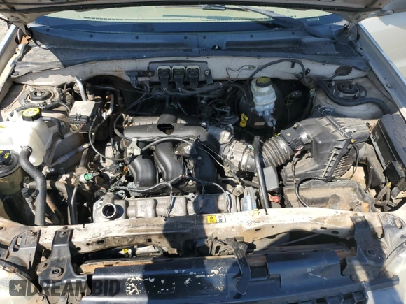 2005 Ford Escape XLT with VIN 1FMYU03115KB27374, listed as a Copart auction lot 72568654 with Not Provided miles and Salvage Title. Bid and sale history available at DreamBid. Image 11.
