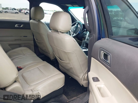 2012 Ford Explorer with VIN 1FMHK7B8XCGA91374, listed as a IAAI auction lot 42033507 with 221,112 mi miles and . Bid and sale history available at DreamBid. Image 8.