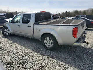 2007 Nissan Frontier LE with VIN 1N6AD09U07C432396, listed as a Copart auction lot 50728655 with Not provided miles and Clean title. Bid and sale history available at DreamBid. Image 2.