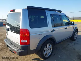 2005 Land Rover LR3 SE with VIN SALAA25445A307660, listed as a IAAI auction lot 41443282 with 214,563 mi miles. Bid and sale history available at carsss.com. Image 4.
