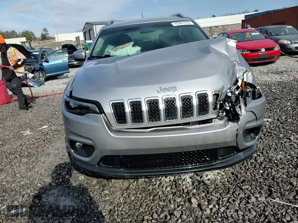 2020 Jeep Cherokee Latitude Plus with VIN 1C4PJLLB0LD614764, listed as a Copart auction lot 45201255 with 88,295 mi miles and Salvage Title. Bid and sale history available at carsss.com. Image 14.