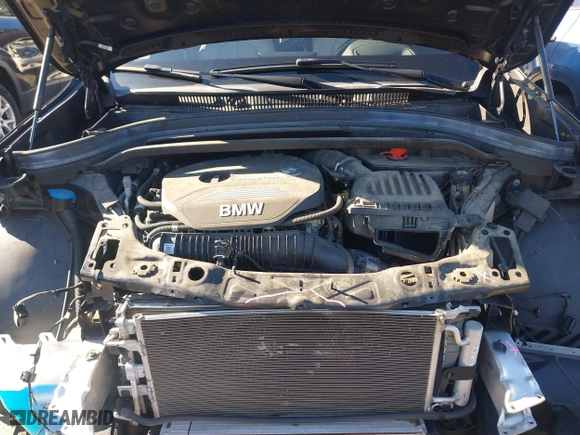 2019 BMW X1 xDrive28i with VIN WBXHT3C50K5L35416, listed as a IAAI auction lot 41195144 with 75,643 mi miles. Bid and sale history available at carsss.com. Image 10.