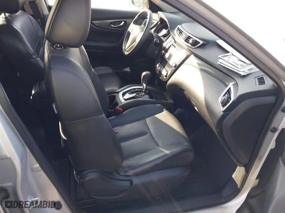 2014 Nissan Rogue SV with VIN 5N1AT2MT4EC774829, listed as a IAAI auction lot 41011911 with 128,607 mi miles. Bid and sale history available at carsss.com. Image 5.